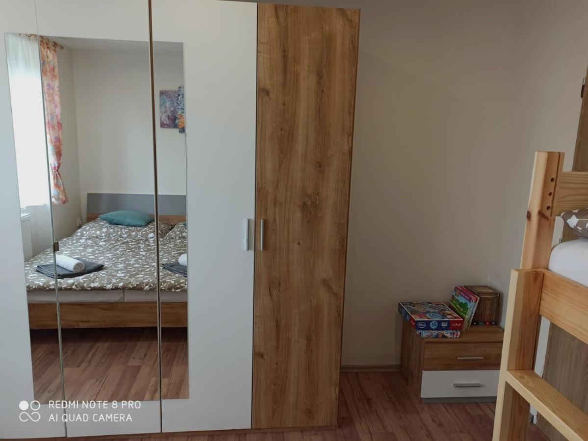 Apartman U Vrbu Cerna v Posumavi Ngoại thất bức ảnh