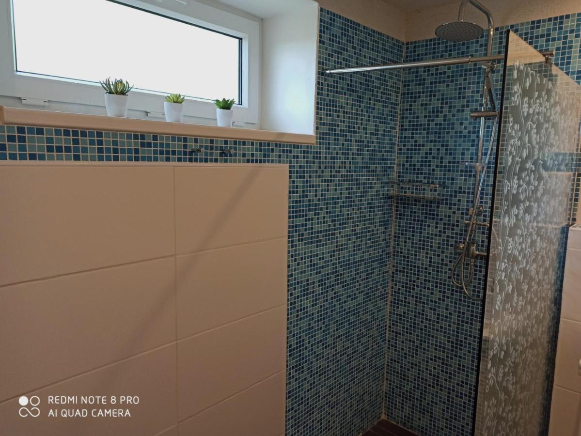 Apartman U Vrbu Cerna v Posumavi Ngoại thất bức ảnh